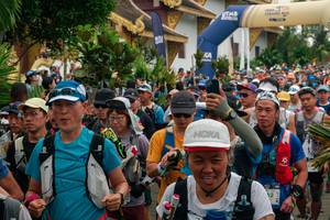 BIB: 
                            <button type="button" onclick="openModal(26906844)" class="btn btn-primary btn-sm float-right btn-popup" data-toggle="modal" data-target=".modal-high-quality">
                        <i class="fas fa-shopping-cart"></i> Add to Cart
                    </button>
                                            <button type="button" onclick="isThisMe(26906844, true)" class="btn btn-success btn-sm float-right btn-popup btn-isme hidden" data-toggle="tooltip" data-placement="bottom" title="นี่คือรูปของคุณใช่ไหม คลิกที่นี่เพื่อเอาเข้าอัลบั้ม">
                        <i class="fas fa-plus"></i> Add to album
                    </button>
                    <button type="button" onclick="isThisMe(26906844, false)" class="btn btn-warning btn-sm float-right btn-popup btn-isnotme hidden">
                        <i class="fas fa-ban"></i> Remove from album
                    </button>